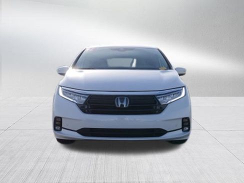 Certified 2024 Honda Odyssey Elite image 8