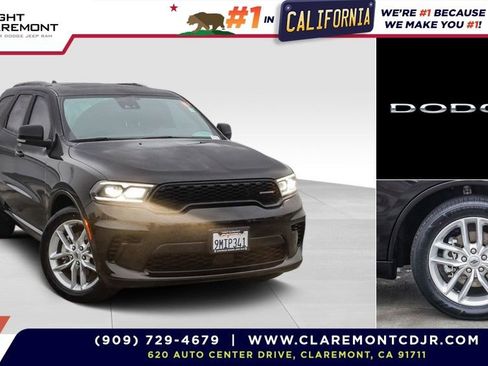 Certified 2024 Dodge Durango GT image 1