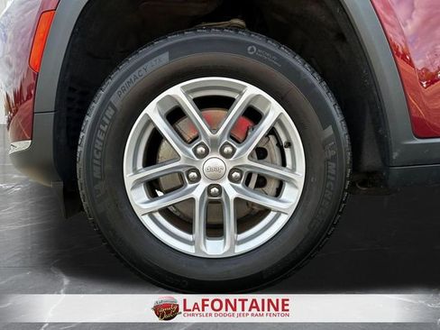 Used 2023 Jeep Grand Cherokee L Laredo w/ Luxury Tech Group I AWD/4WD image 30