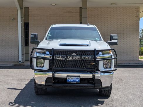 Used 2023 Chevrolet Silverado 2500 LT w/ Advanced Trailering Package AWD/4WD image 2