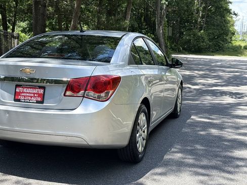 Used 2011 Chevrolet Cruze LS FWD image 6