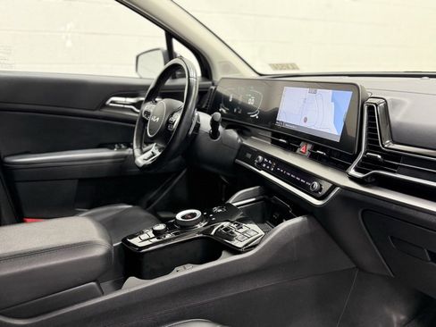 Used 2023 Kia Sportage EX image 34