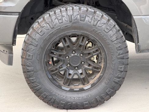 Used 2018 Ford F150 XL w/ Equipment Group 101A Mid AWD/4WD image 7