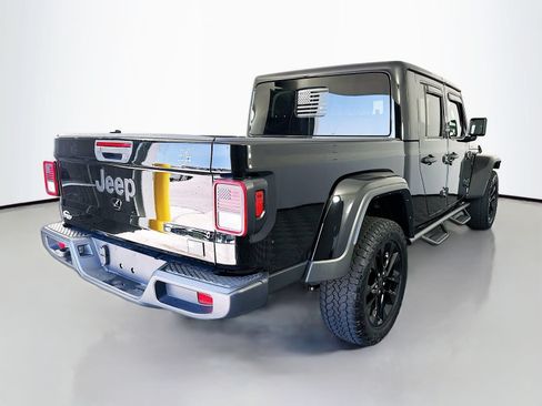 Used 2025 Jeep Gladiator Sport AWD/4WD image 7