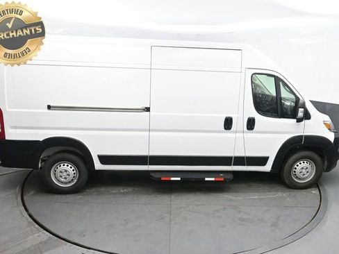 Used 2024 RAM ProMaster 2500 w/ Convenience Group FWD image 34