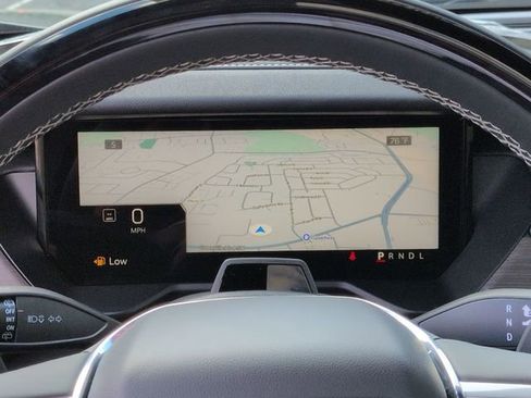 New 2026 GMC Acadia Denali w/ Super Cruise Package image 18