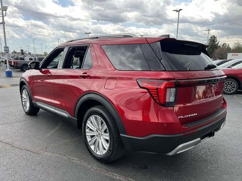 Used 2025 Ford Explorer Platinum w/ LUX Leather Package image 5