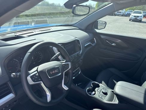 Certified 2024 GMC Terrain SLT w/ Tech Package image 27