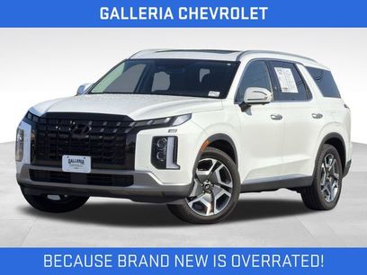 Used 2023 Hyundai Palisade Limited w/ Cargo Package
