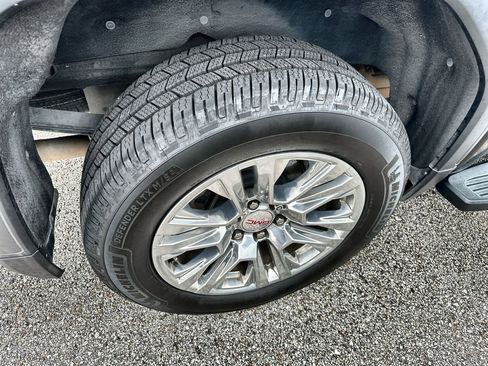 Used 2019 GMC Sierra 1500 Denali w/ Technology Package RWD image 11