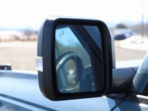 Used 2023 Ford Bronco Wildtrak image 14