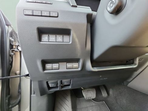 Used 2025 Lexus GX 550 550 Overtrail image 36