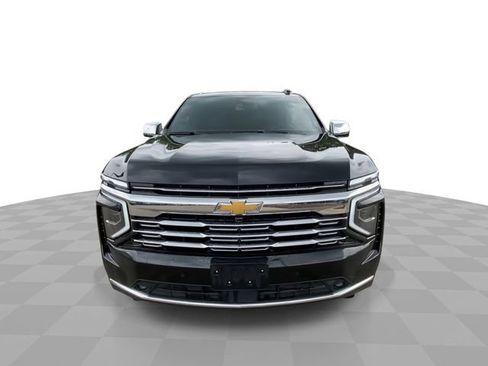 Used 2025 Chevrolet Tahoe Premier AWD/4WD image 5