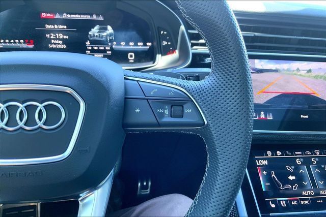 Used 2023 Audi SQ7 Prestige AWD/4WD image 22