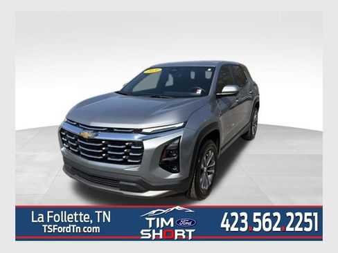Used 2025 Chevrolet Equinox LT w/ Safety and Technology Package FWD image 1