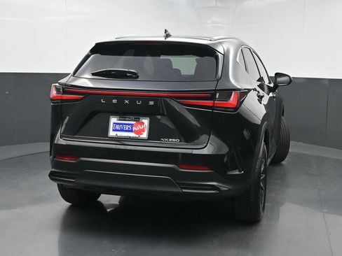 Used 2025 Lexus NX 250 FWD w/ Towing Package (2000 Lbs) image 40