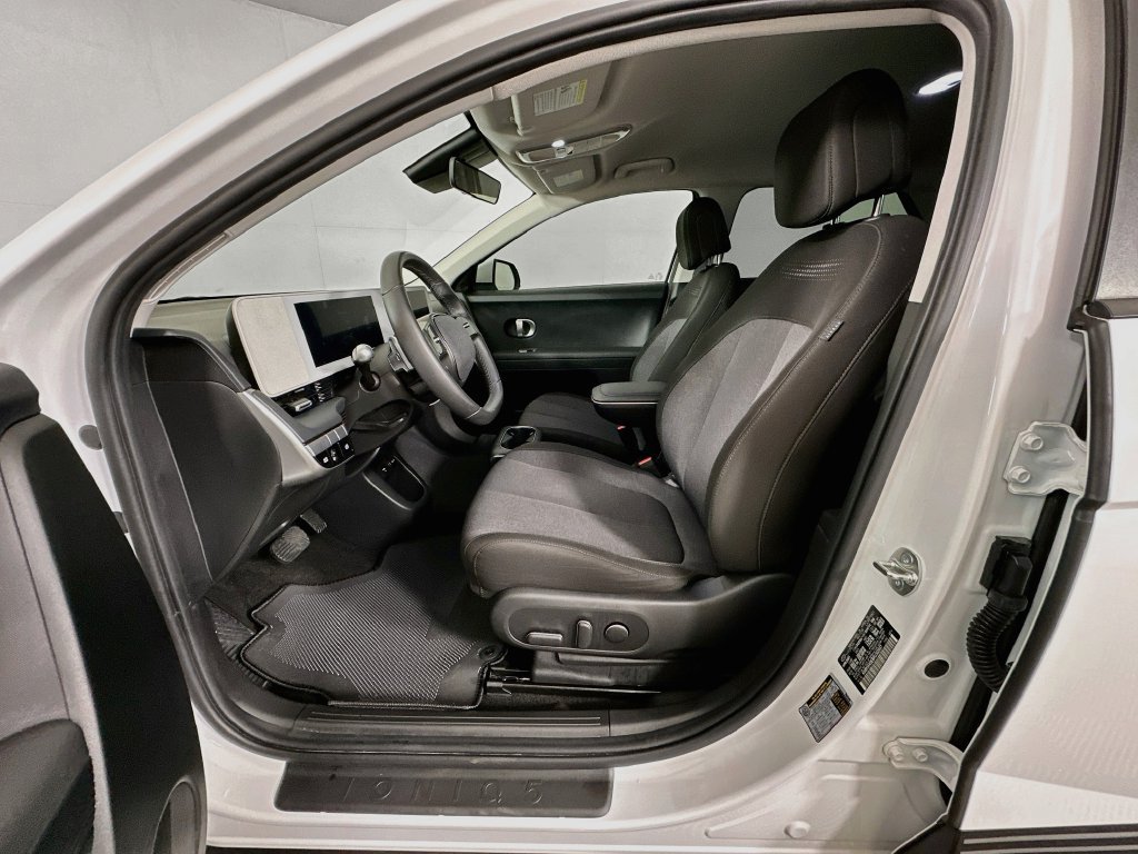 Certified 2024 Hyundai Ioniq 5 SE RWD image 20
