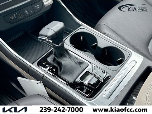 New 2026 Kia Carnival EX image 29