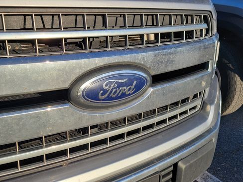 Used 2020 Ford F150 XLT w/ Equipment Group 302A Luxury image 5