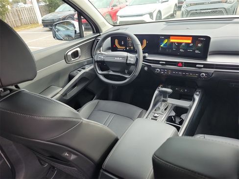 New 2026 Kia Sorento S image 13