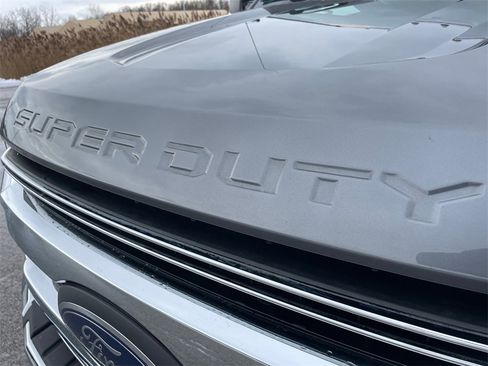 Used 2021 Ford F250 XLT w/ XLT Premium Package image 53