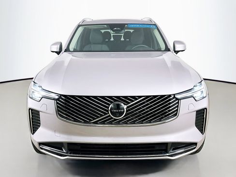 Used 2026 Volvo XC90 B6 Plus w/ Protection Package Premier AWD/4WD image 2