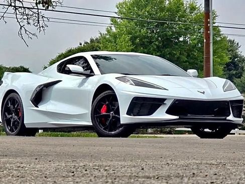 Used 2020 Chevrolet Corvette Stingray Premium Cpe w/ 3LT Preferred Equipment Group RWD image 1