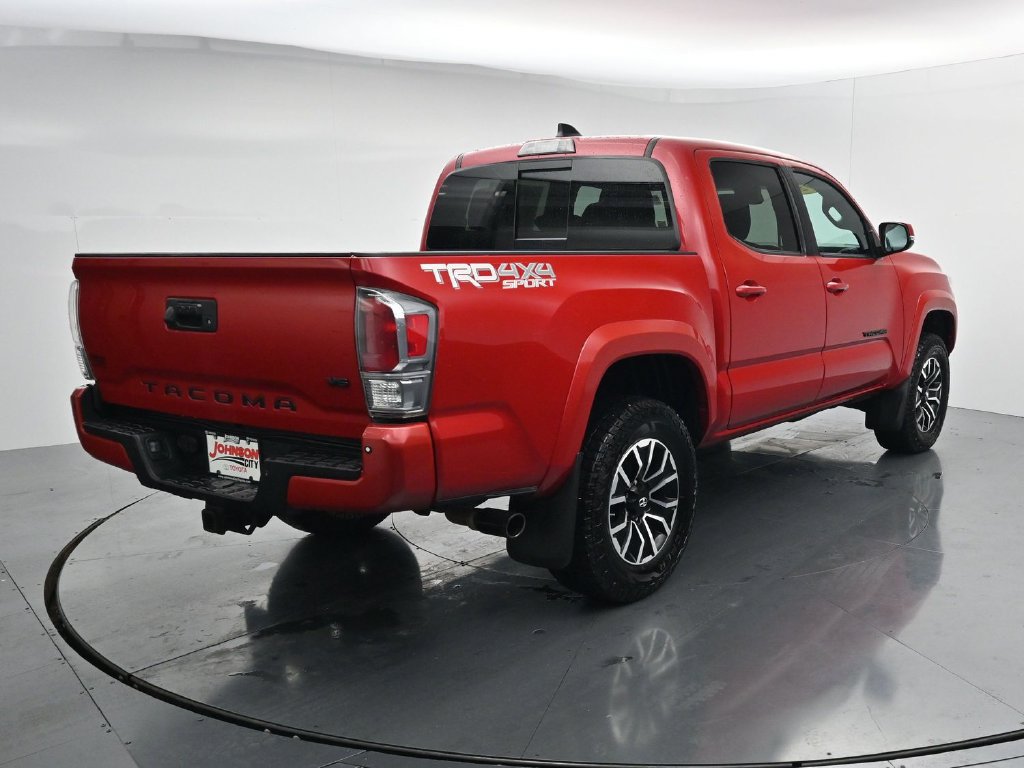 Used 2020 Toyota Tacoma TRD Sport w/ Technology Package AWD/4WD image 7