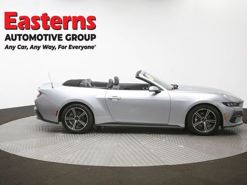Used 2025 Ford Mustang Premium RWD image 42