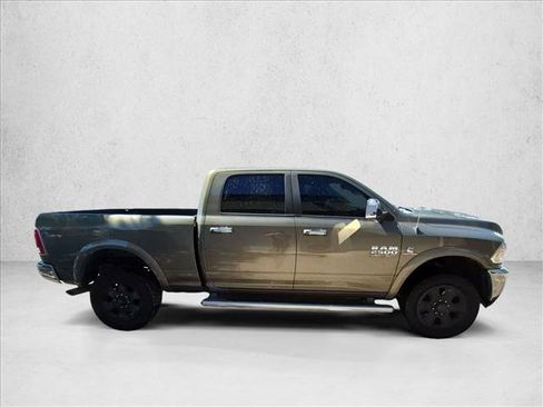 Used 2014 RAM 2500 Laramie w/ Convenience Group AWD/4WD image 4
