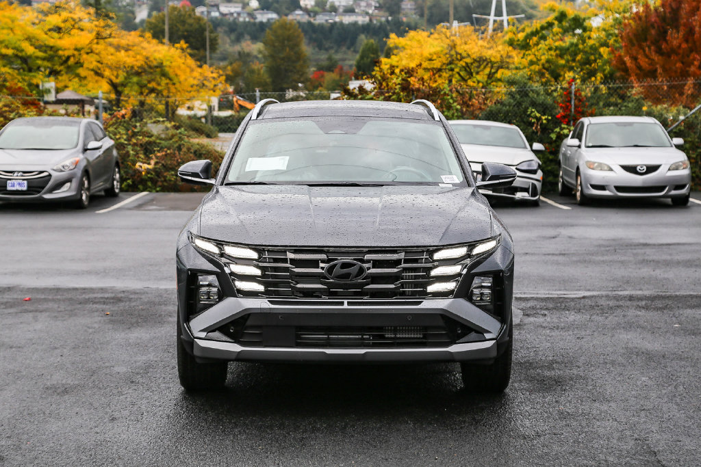 Used 2026 Hyundai Tucson Limited AWD/4WD image 3