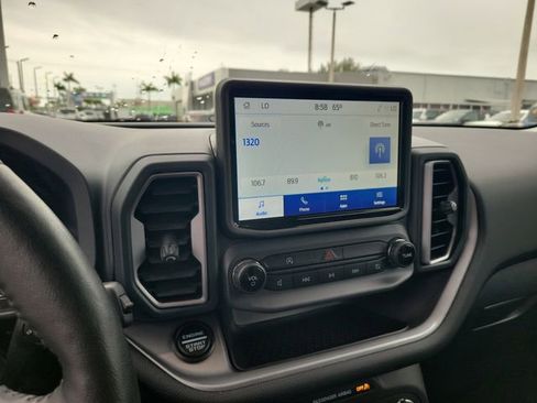 Used 2022 Ford Bronco Sport Outer Banks w/ Tech Package AWD/4WD image 19