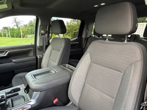 Used 2022 Chevrolet Silverado 1500 RST AWD/4WD image 18