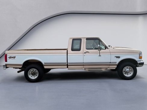 Used 1997 Ford F250 4x4 SuperCab Heavy Duty image 6