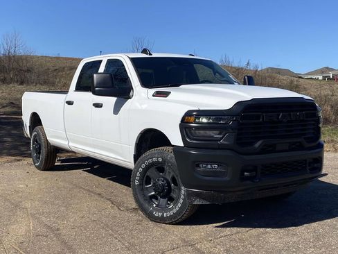New 2026 RAM 2500 Tradesman AWD/4WD image 26