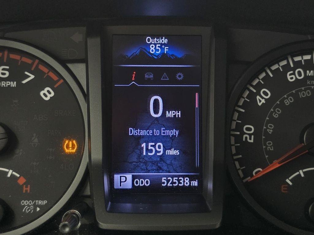 Used 2020 Toyota Tacoma SR RWD image 23