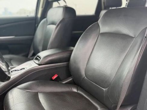 Used 2019 Dodge Journey GT AWD/4WD image 12