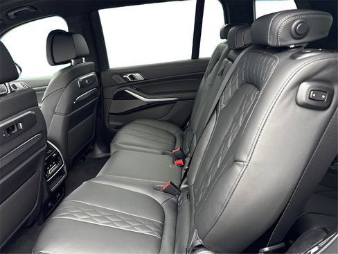 New 2026 BMW X7 M60i w/ Executive Package image 10