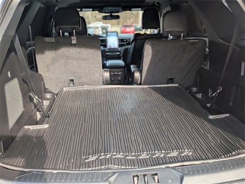 Used 2020 Ford Explorer ST w/ Premium Technology Package image 31