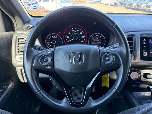 Certified 2021 Honda HR-V Sport image 14