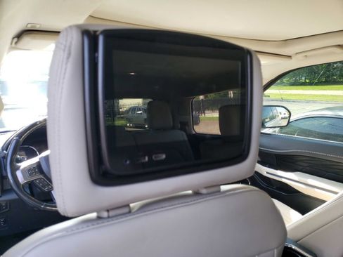 Used 2018 Ford Expedition Platinum AWD/4WD image 20