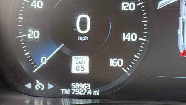 Used 2021 Volvo XC60 T5 Momentum AWD/4WD image 18