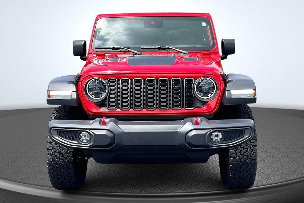 Used 2024 Jeep Wrangler Unlimited Rubicon w/ Safety Group AWD/4WD image 2