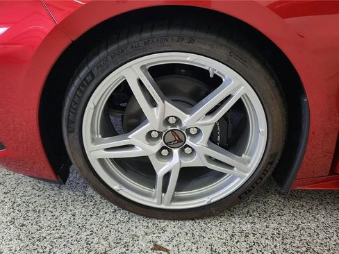 Used 2025 Chevrolet Corvette Stingray Coupe w/ 1LT image 29