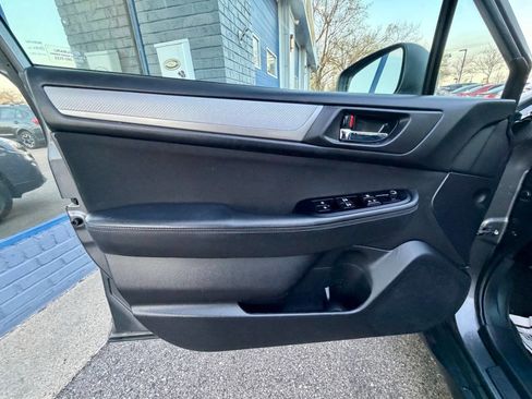 Used 2018 Subaru Outback 2.5i Premium AWD/4WD image 43