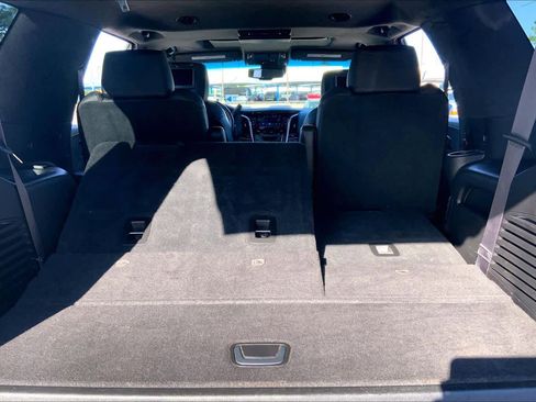 Used 2016 Cadillac Escalade Platinum AWD/4WD image 34