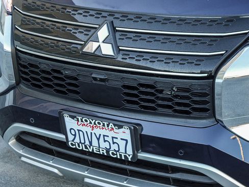 Used 2022 Mitsubishi Outlander SEL image 6