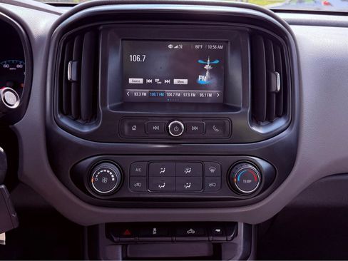 Used 2017 Chevrolet Colorado W/T w/ WT Convenience Package RWD image 20