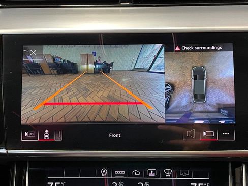 Used 2021 Audi S8 L image 45