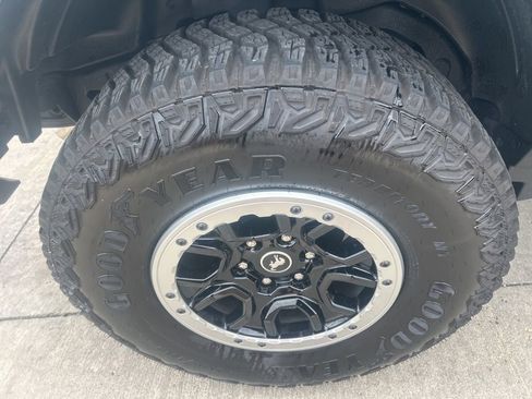 Used 2023 Ford Bronco 4-Door w/ Sasquatch Package image 27